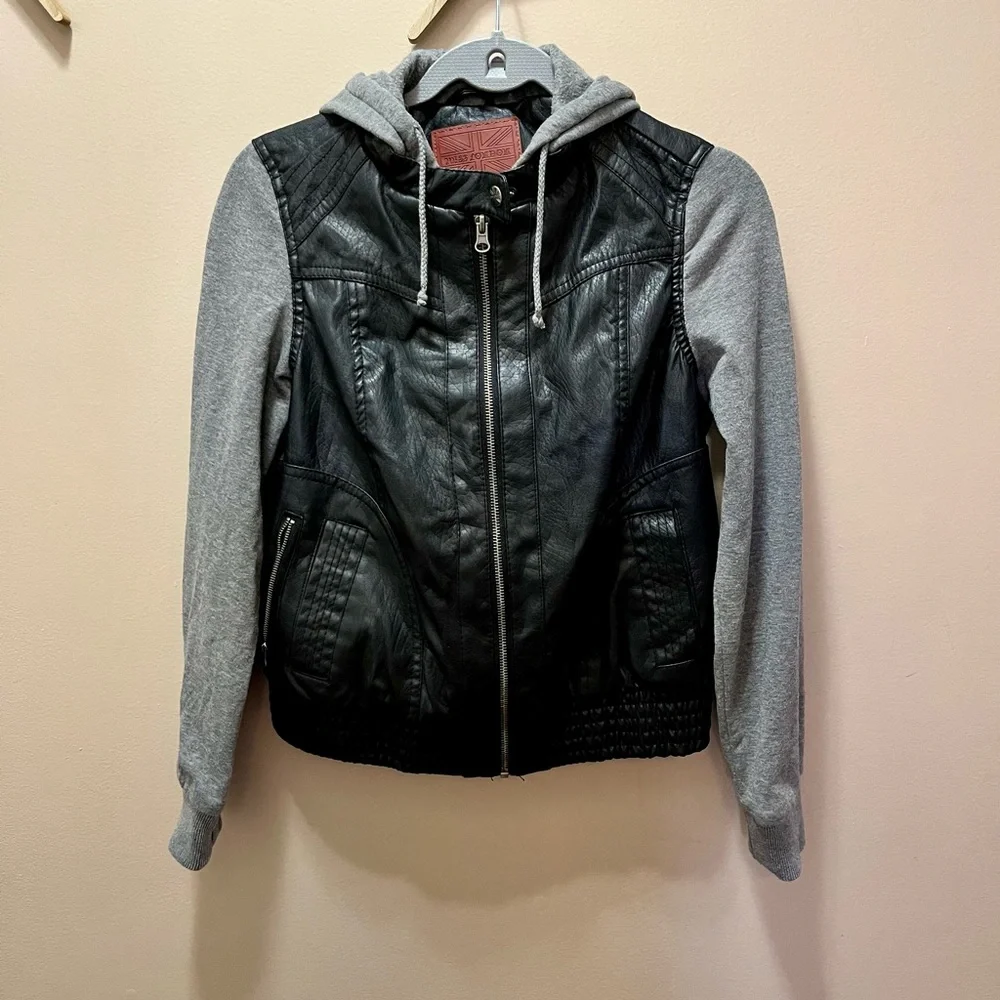 Miss London Junior’s Faux Leather Hooded Jacket Size Large
